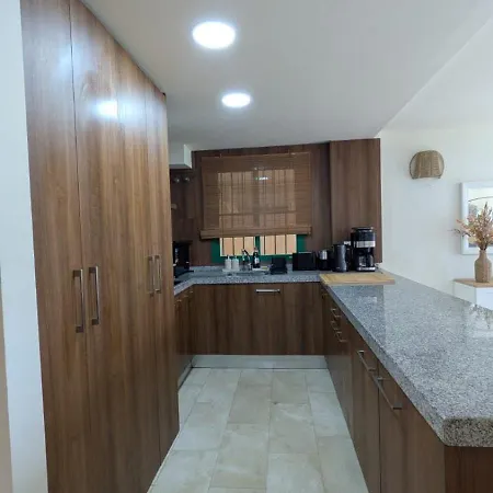 Duplex En Primera Linea De Playa * 카사레스