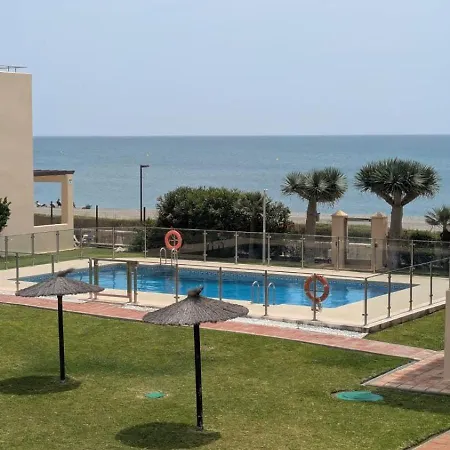 Duplex En Primera Linea De Playa 아파트